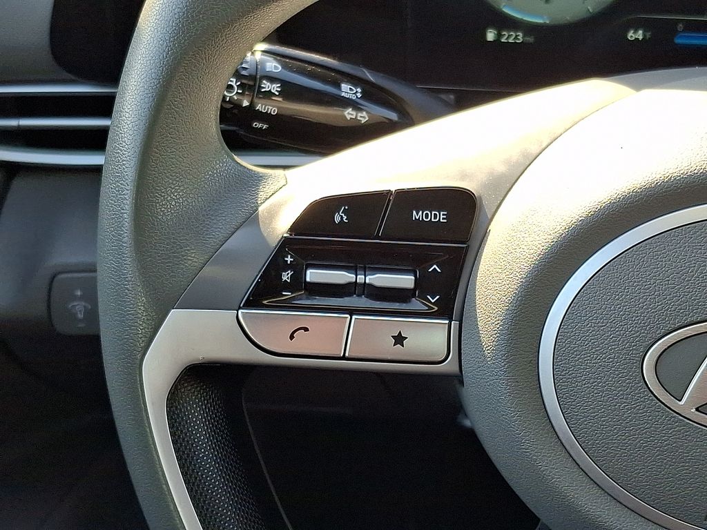 Thumbnail: 2024 Hyundai Elantra - 23