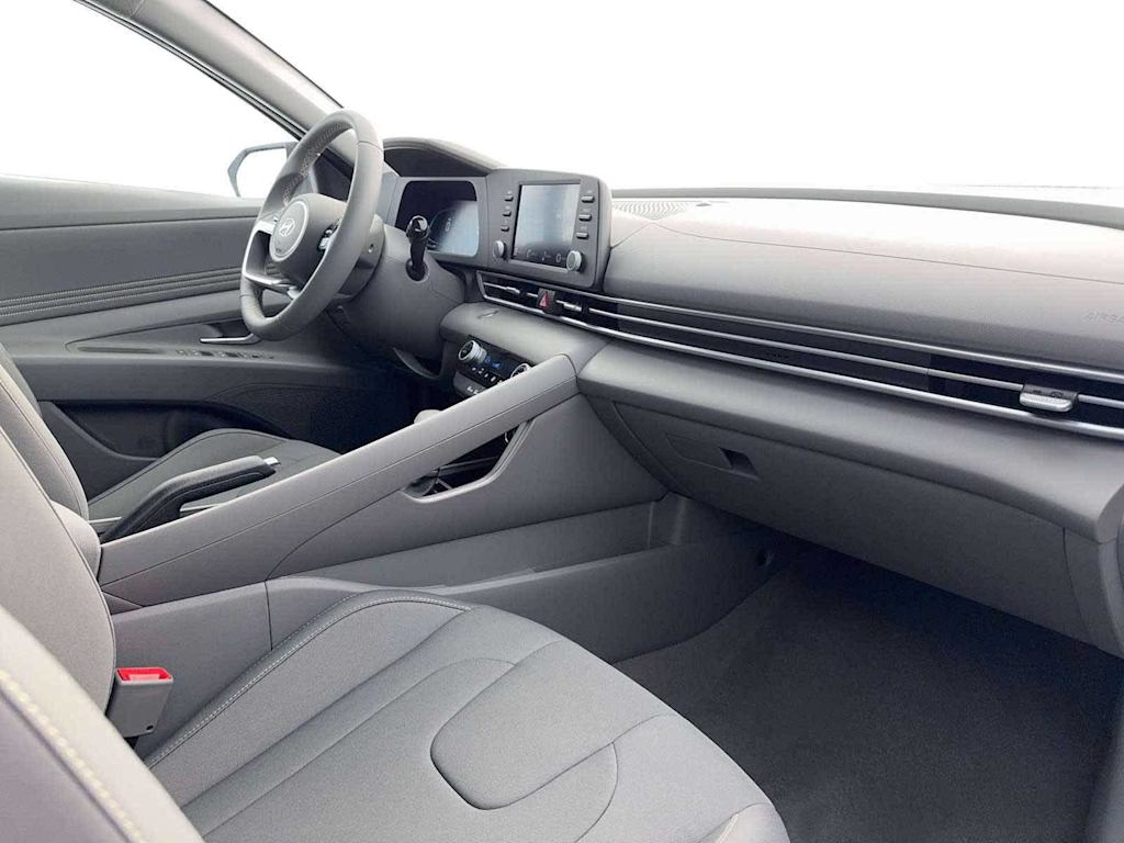 Thumbnail: 2026 Hyundai Elantra - 10
