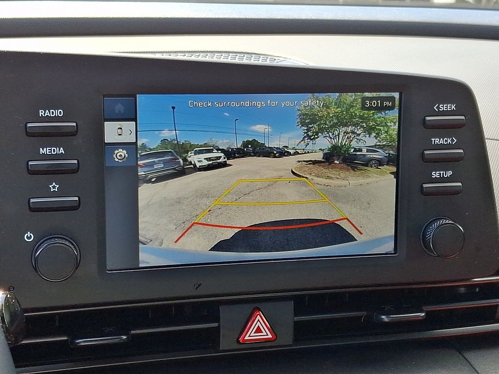 Thumbnail: 2025 Hyundai Elantra - 22
