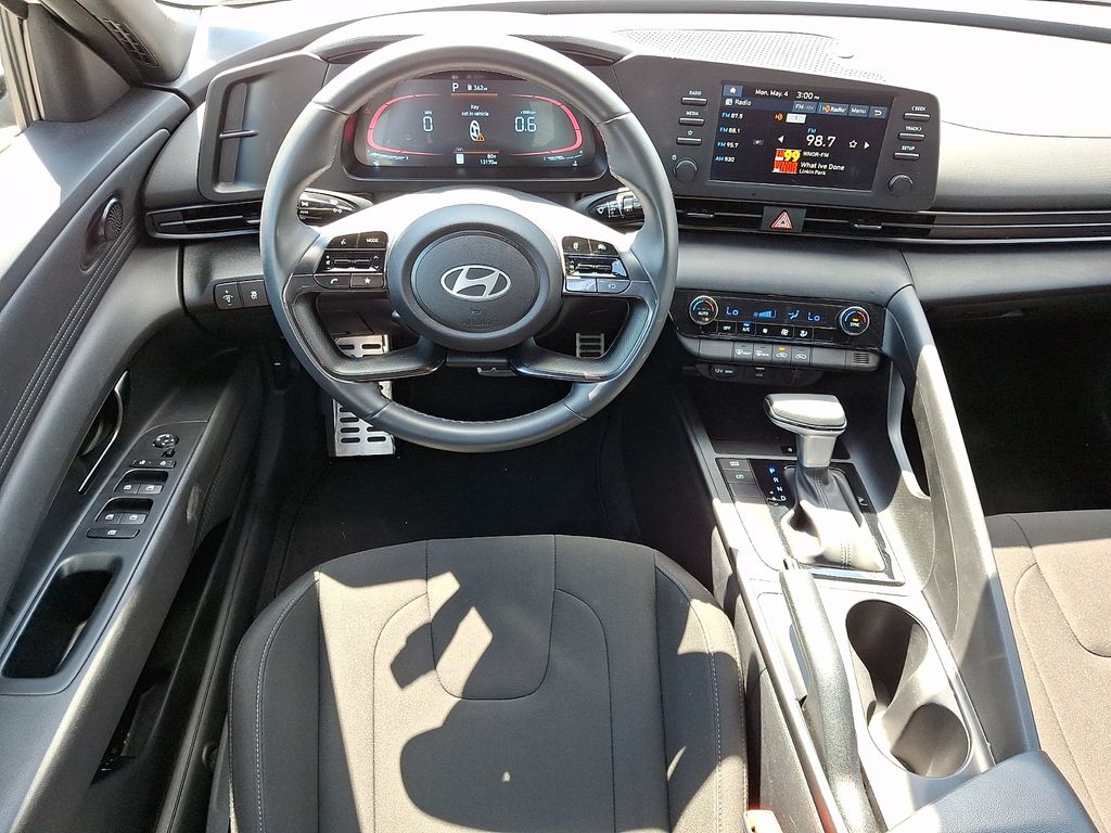Thumbnail: 2025 Hyundai Elantra - 2