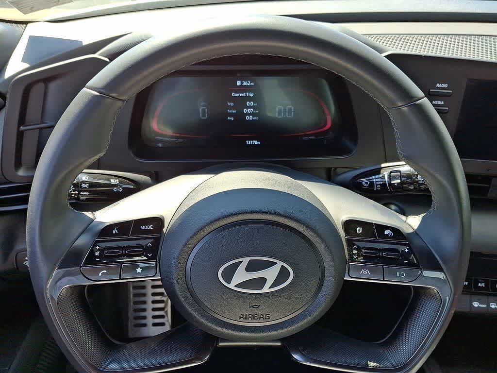 Thumbnail: 2025 Hyundai Elantra - 8