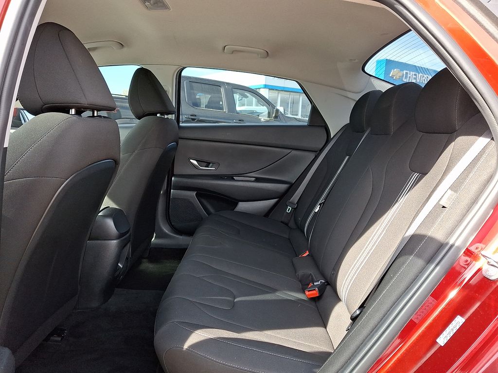 Thumbnail: 2024 Hyundai Elantra - 12