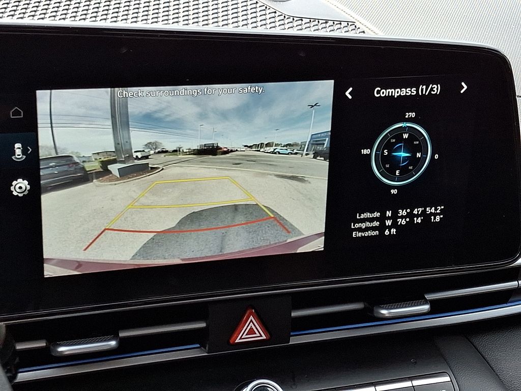 Thumbnail: 2024 Hyundai Elantra - 24