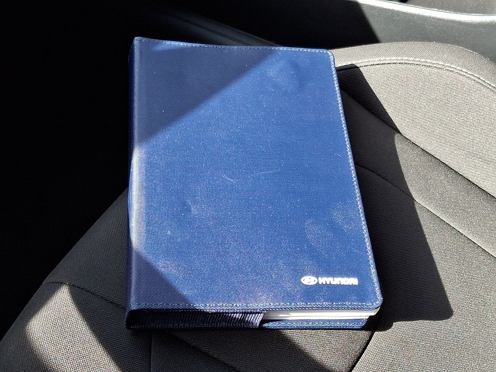 Thumbnail: 2024 Hyundai Elantra - 11