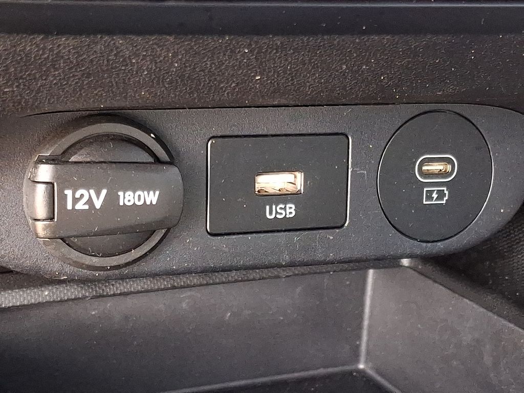 Thumbnail: 2024 Hyundai Elantra - 30