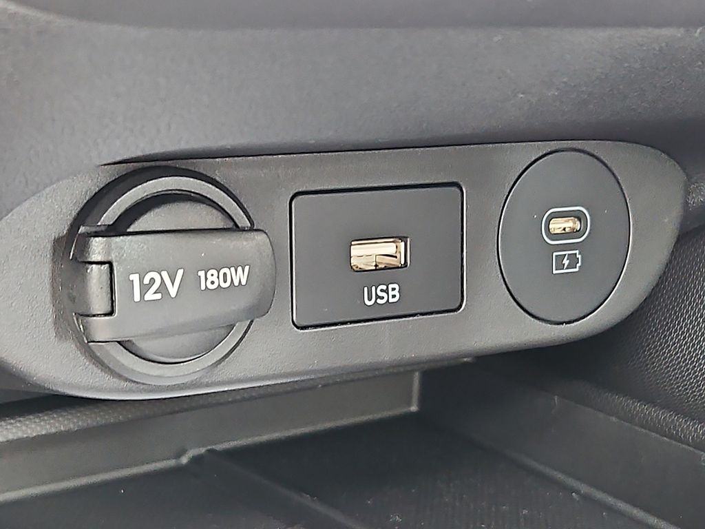 Thumbnail: 2026 Hyundai Elantra - 22