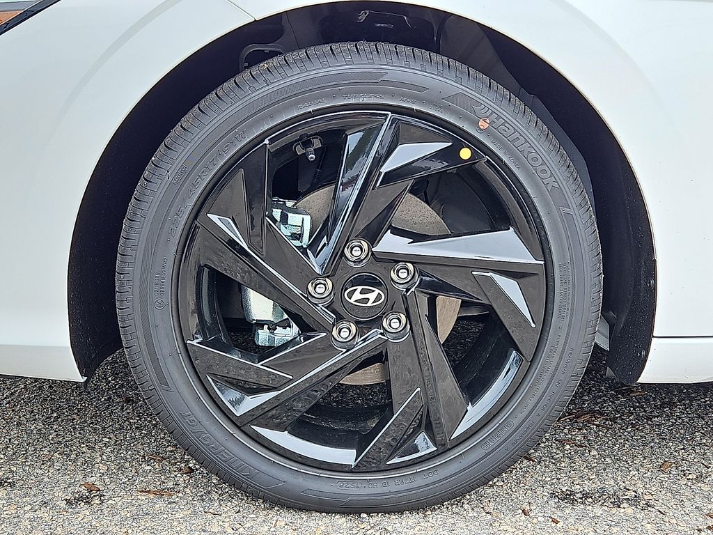 Thumbnail: 2026 Hyundai Elantra - 6