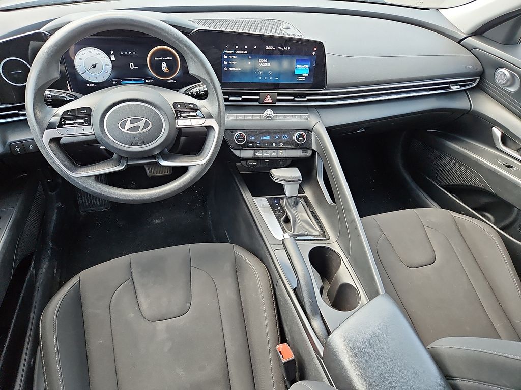 Thumbnail: 2024 Hyundai Elantra - 2