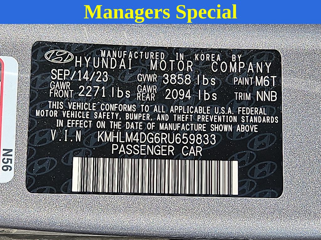 Thumbnail: 2024 Hyundai Elantra - 13