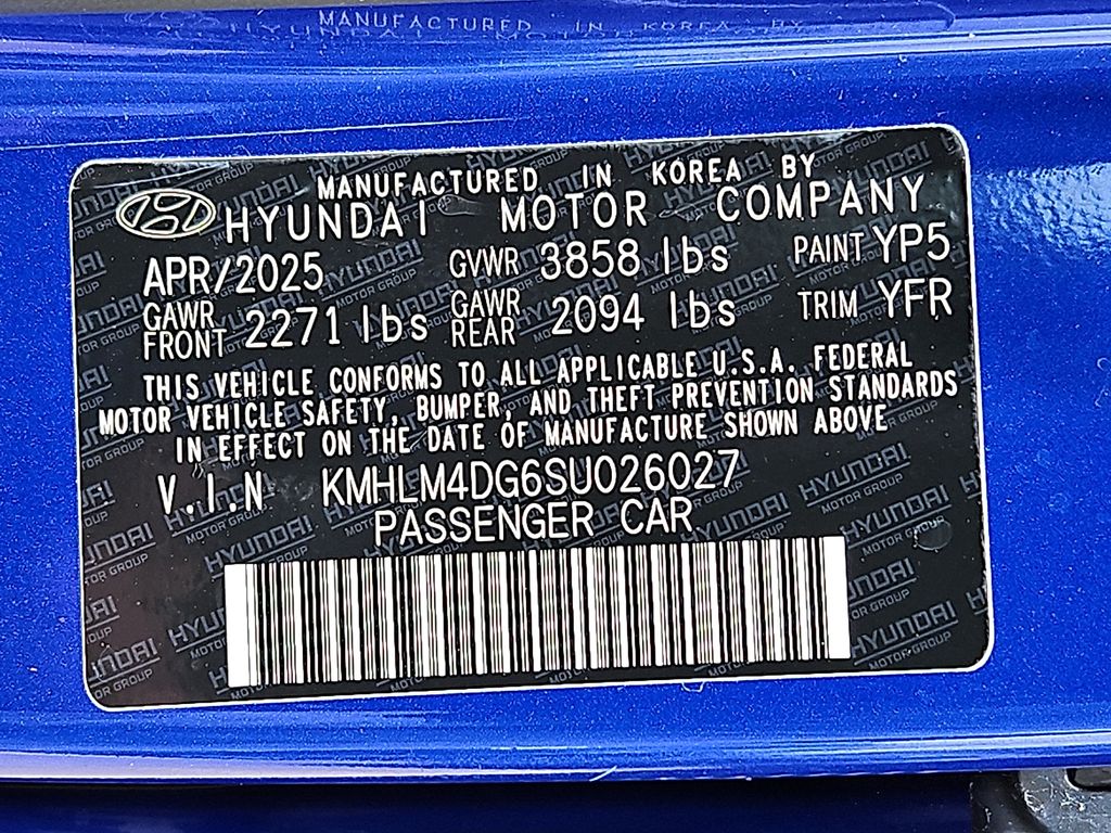 Thumbnail: 2025 Hyundai Elantra - 15