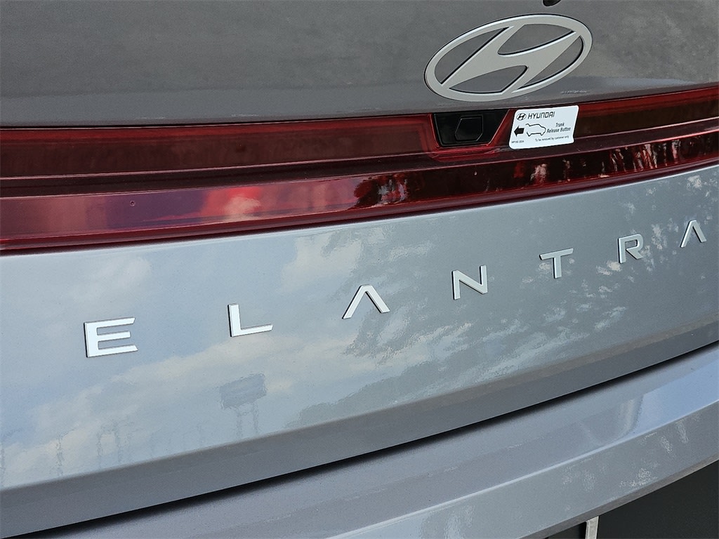 Thumbnail: 2025 Hyundai Elantra - 6