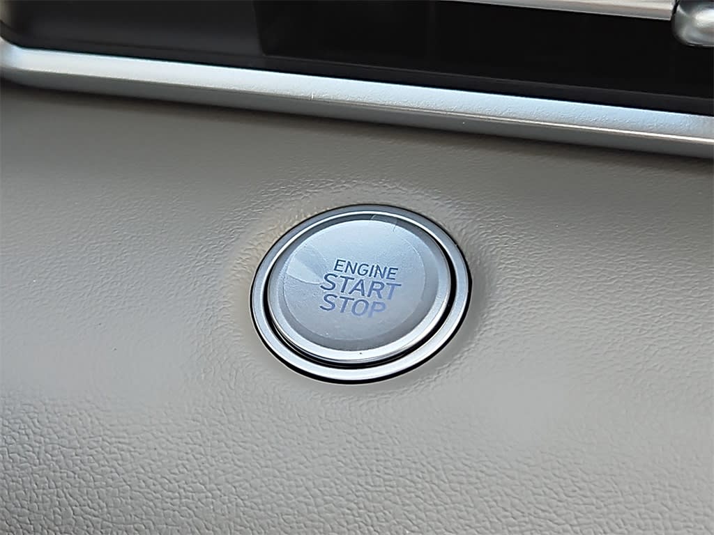 Thumbnail: 2025 Hyundai Elantra - 19