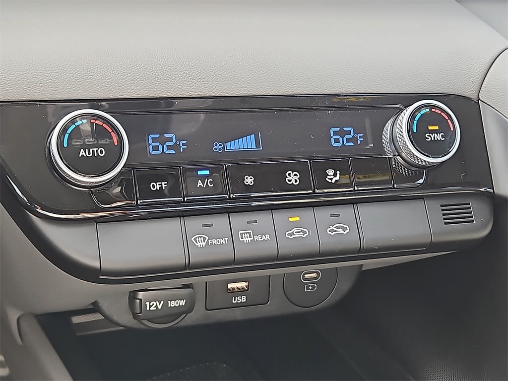 Thumbnail: 2025 Hyundai Elantra - 16