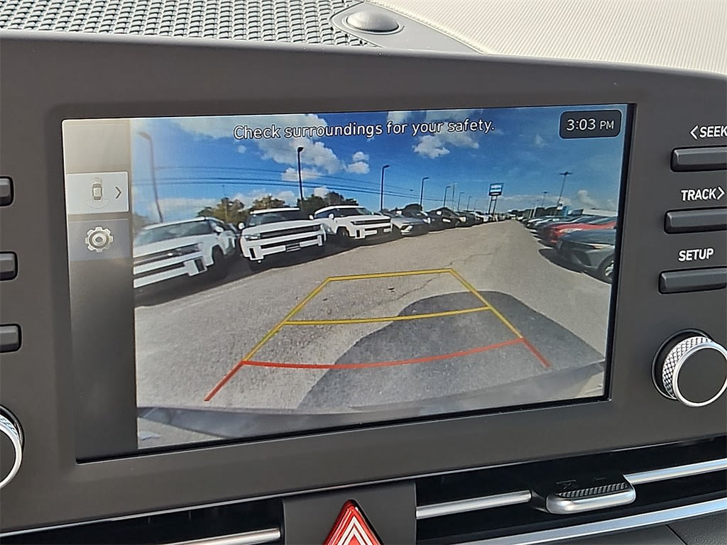 Thumbnail: 2025 Hyundai Elantra - 17