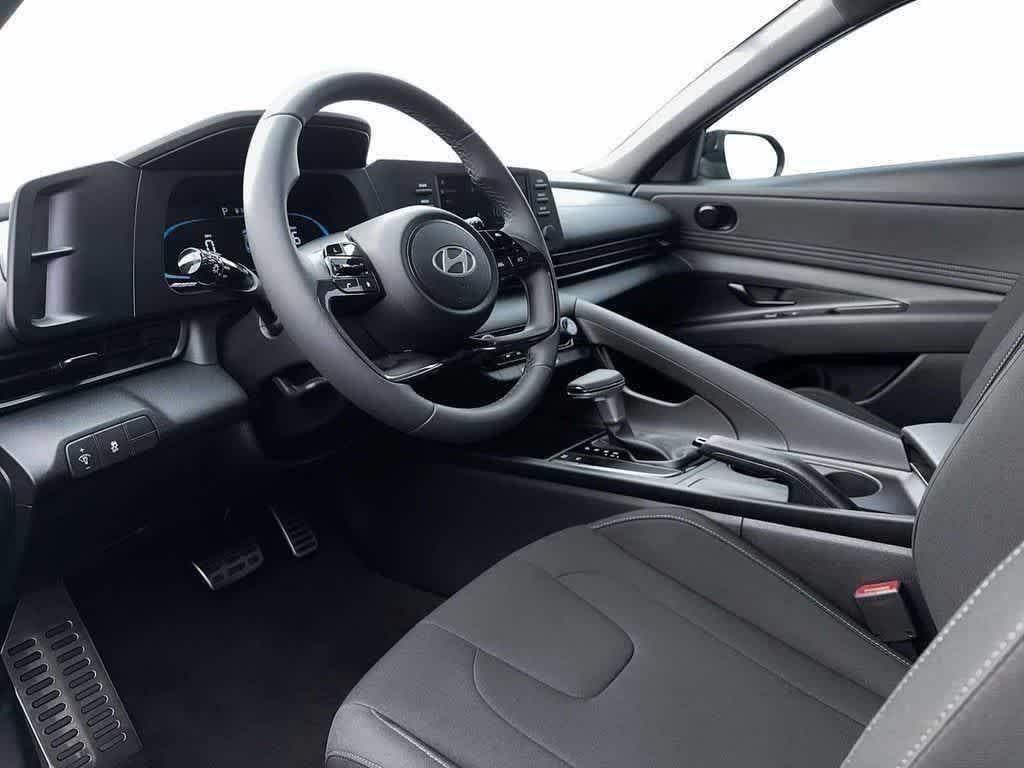 Thumbnail: 2026 Hyundai Elantra - 12