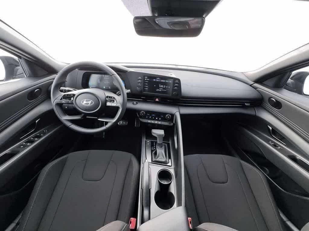 Thumbnail: 2026 Hyundai Elantra - 13