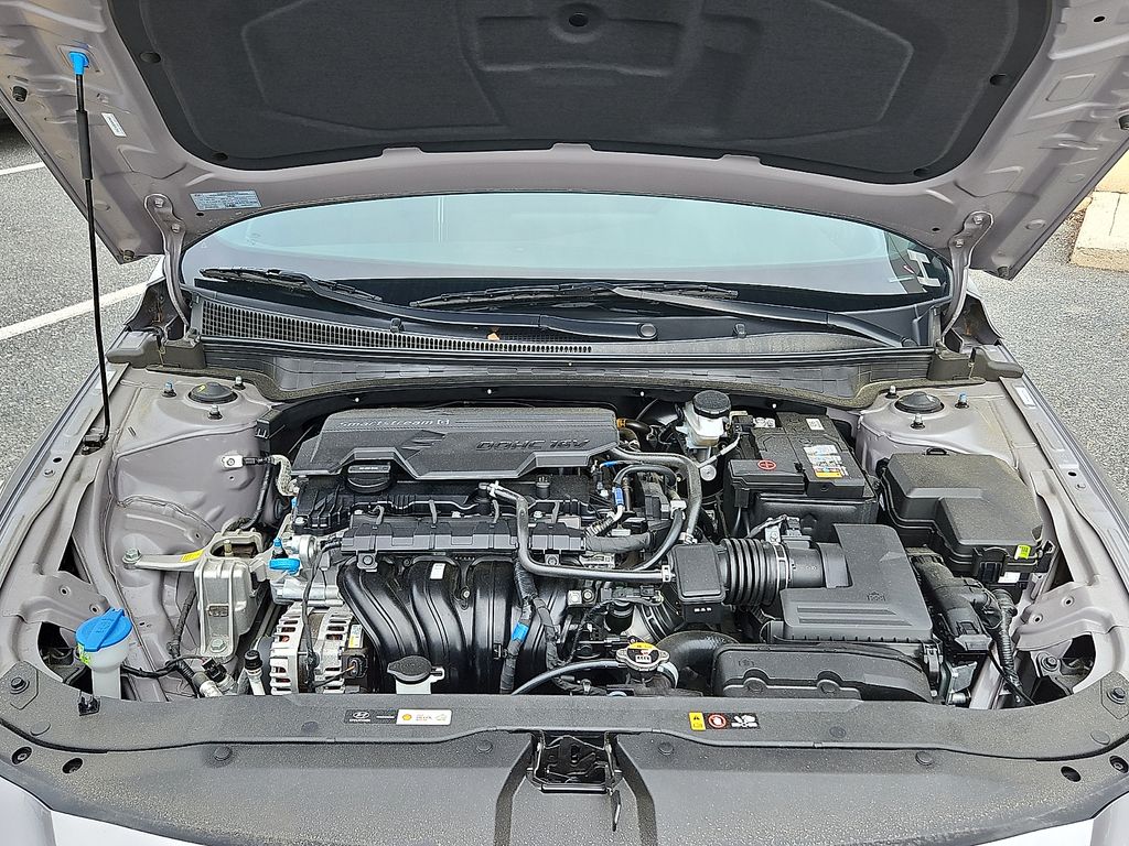 Thumbnail: 2025 Hyundai Elantra - 8