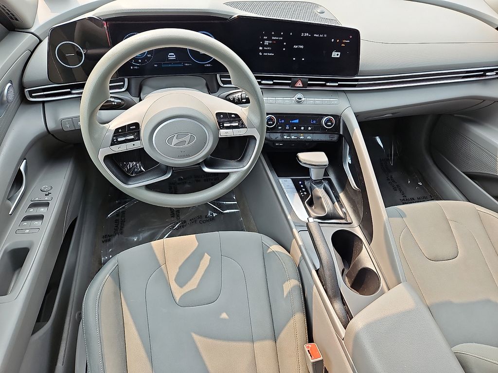 Thumbnail: 2024 Hyundai Elantra - 2