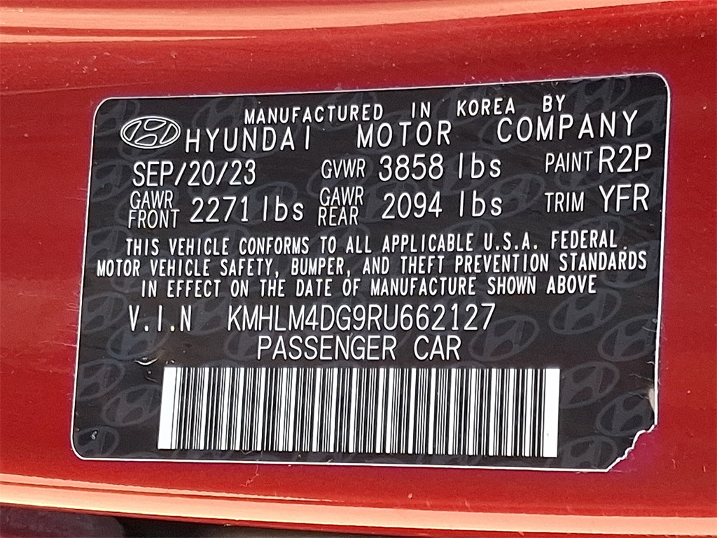 Thumbnail: 2024 Hyundai Elantra - 15