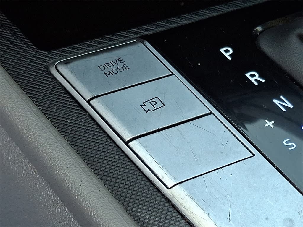 Thumbnail: 2024 Hyundai Elantra - 27