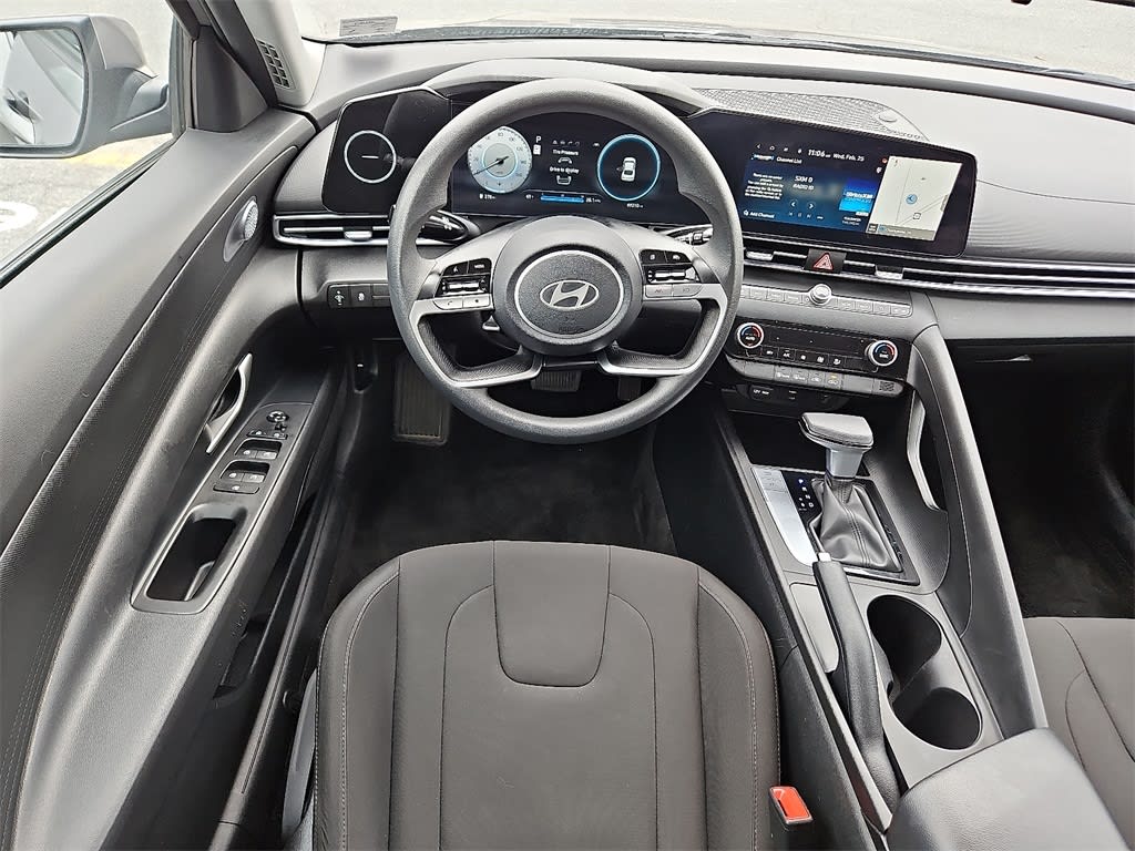 Thumbnail: 2024 Hyundai Elantra - 2