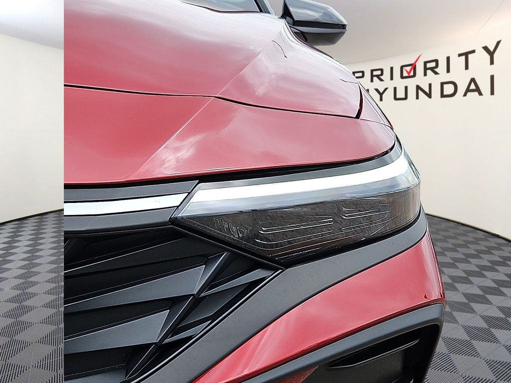 Thumbnail: 2025 Hyundai Elantra - 18
