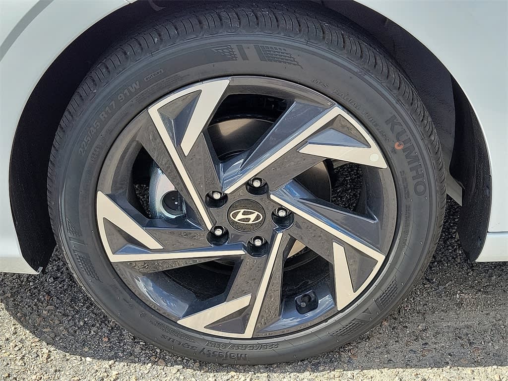 Thumbnail: 2025 Hyundai Elantra - 7