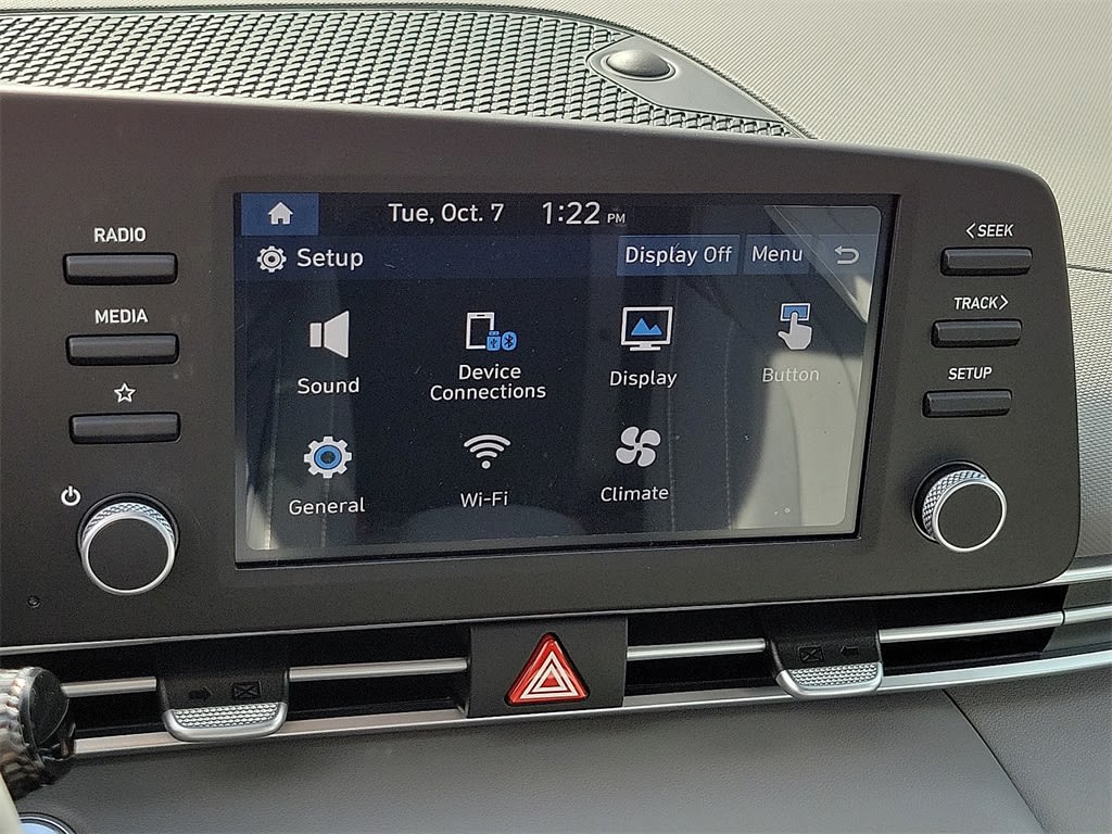 Thumbnail: 2025 Hyundai Elantra - 21