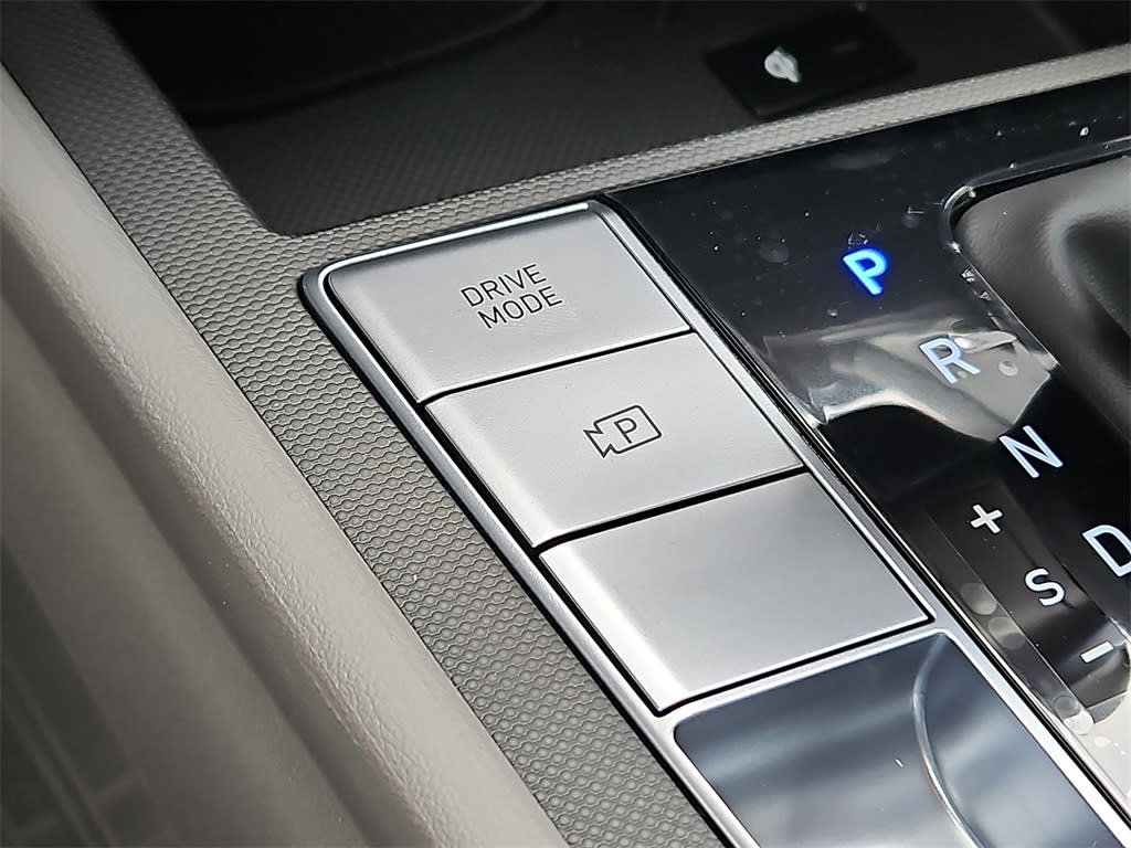 Thumbnail: 2025 Hyundai Elantra - 21