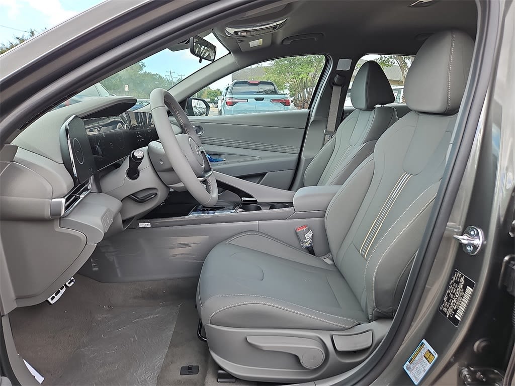 Thumbnail: 2025 Hyundai Elantra - 7