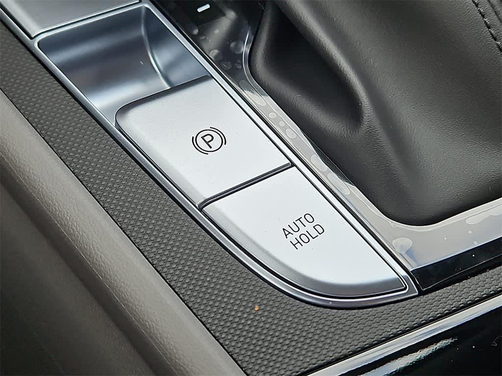 Thumbnail: 2025 Hyundai Elantra - 22