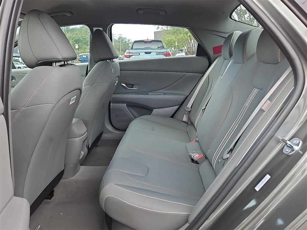 Thumbnail: 2025 Hyundai Elantra - 8