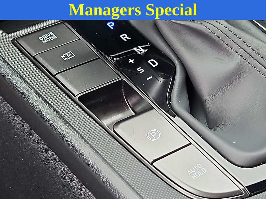 Thumbnail: 2025 Hyundai Elantra - 29