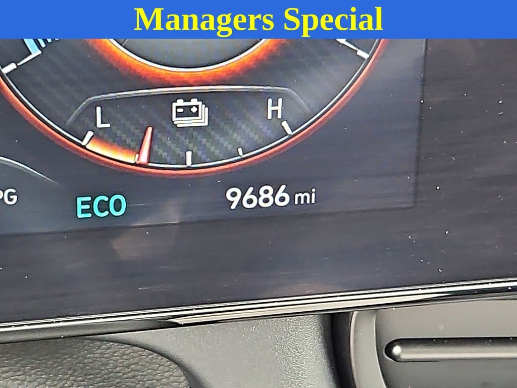 Thumbnail: 2025 Hyundai Elantra - 14