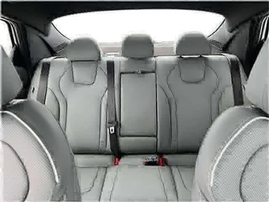 2025 Hyundai Elantra Limited Edition 7