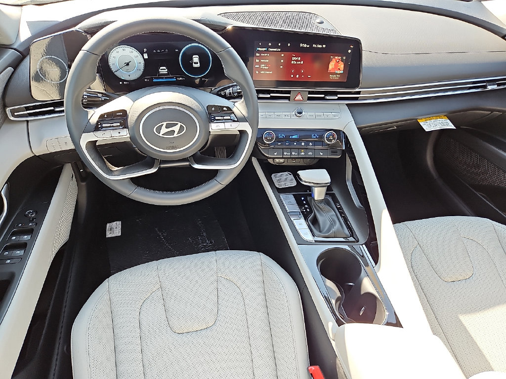Thumbnail: 2026 Hyundai Elantra - 2