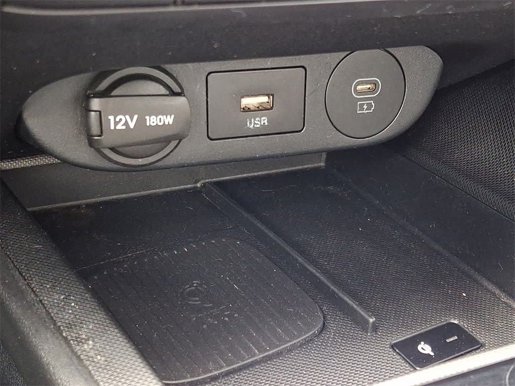 Thumbnail: 2025 Hyundai Elantra - 28