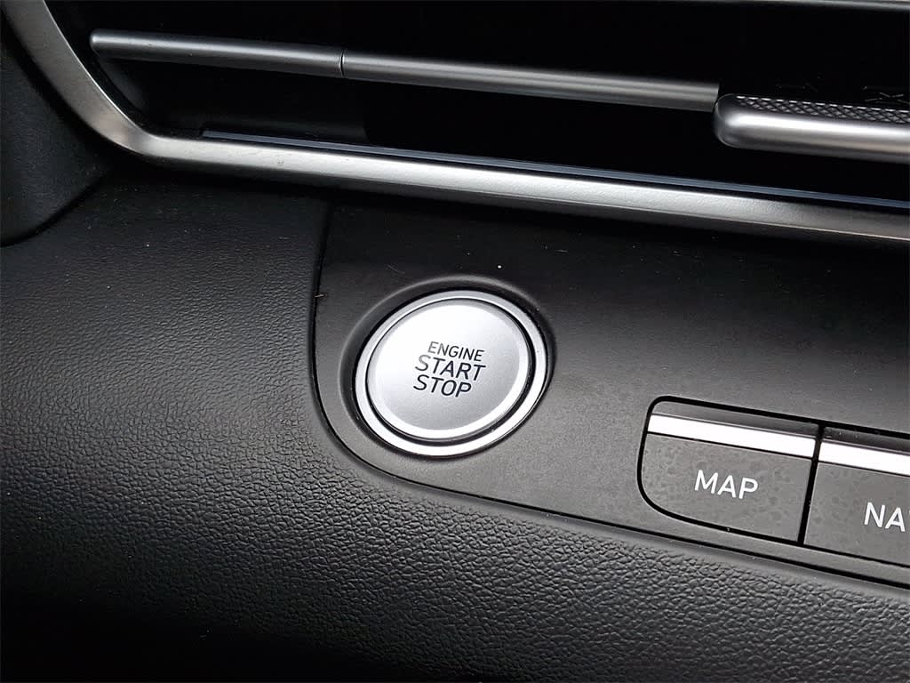 Thumbnail: 2025 Hyundai Elantra - 25