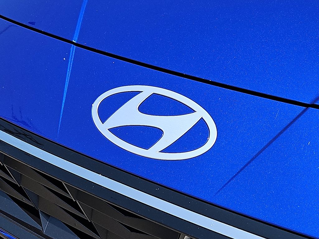 Thumbnail: 2025 Hyundai Elantra - 32