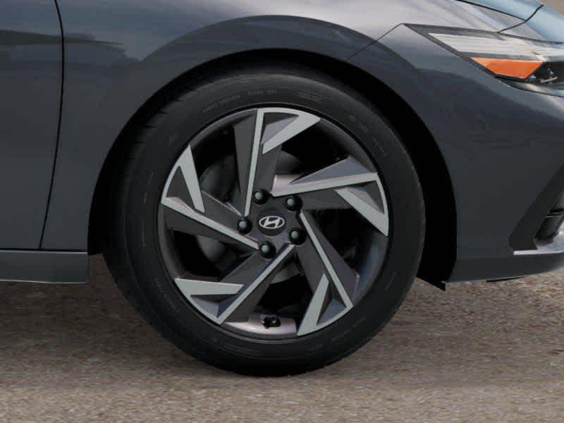 Thumbnail: 2026 Hyundai Elantra - 5