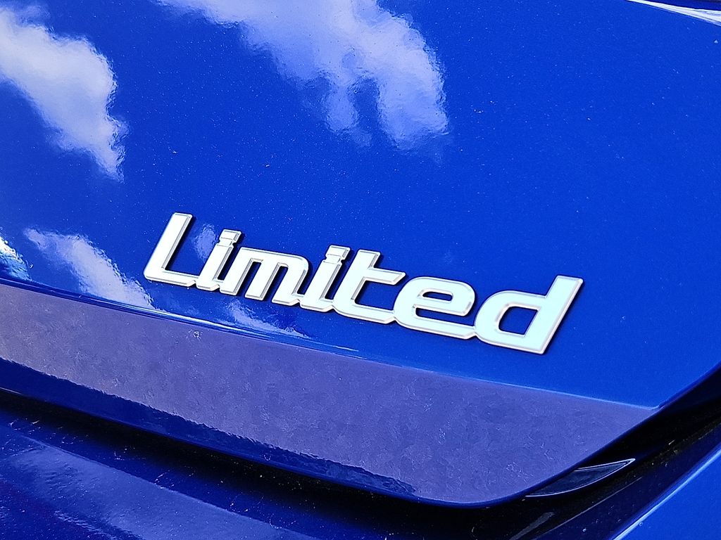Thumbnail: 2025 Hyundai Elantra - 34