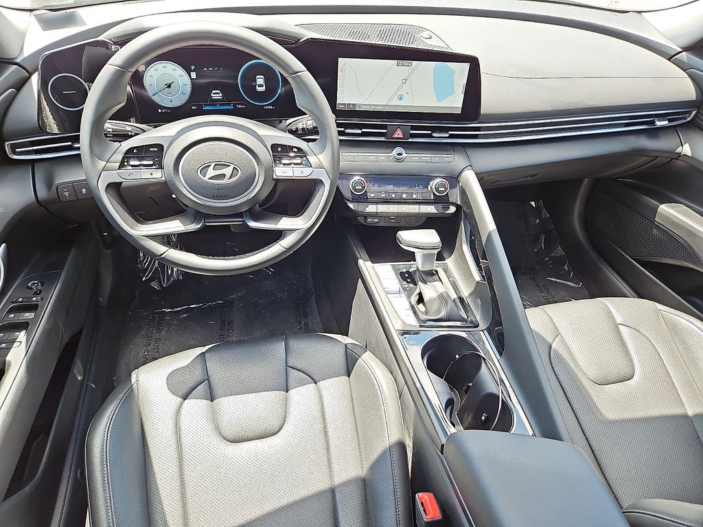 Thumbnail: 2025 Hyundai Elantra - 2