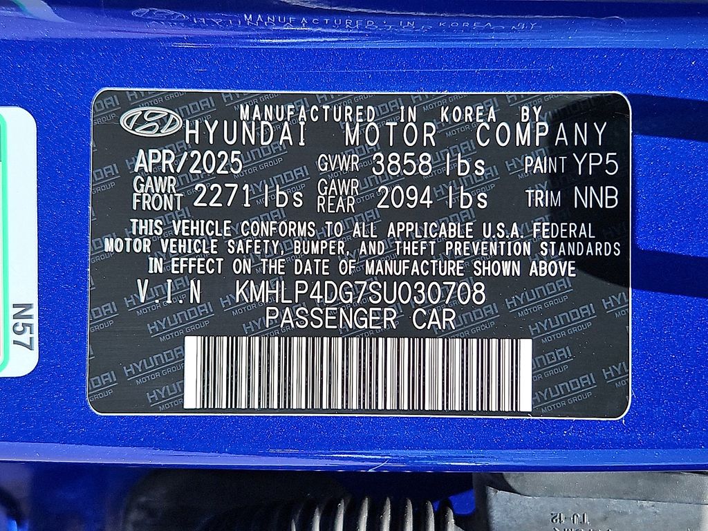 Thumbnail: 2025 Hyundai Elantra - 15