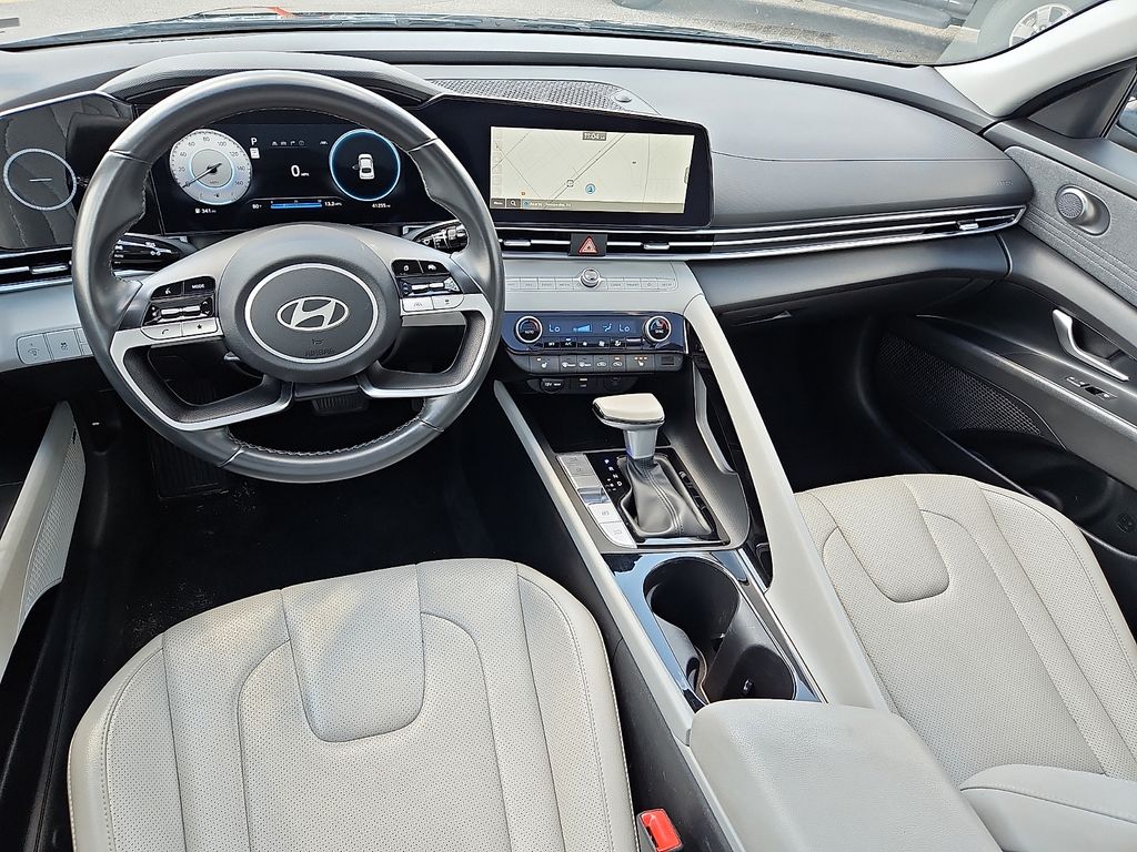 Thumbnail: 2025 Hyundai Elantra - 2