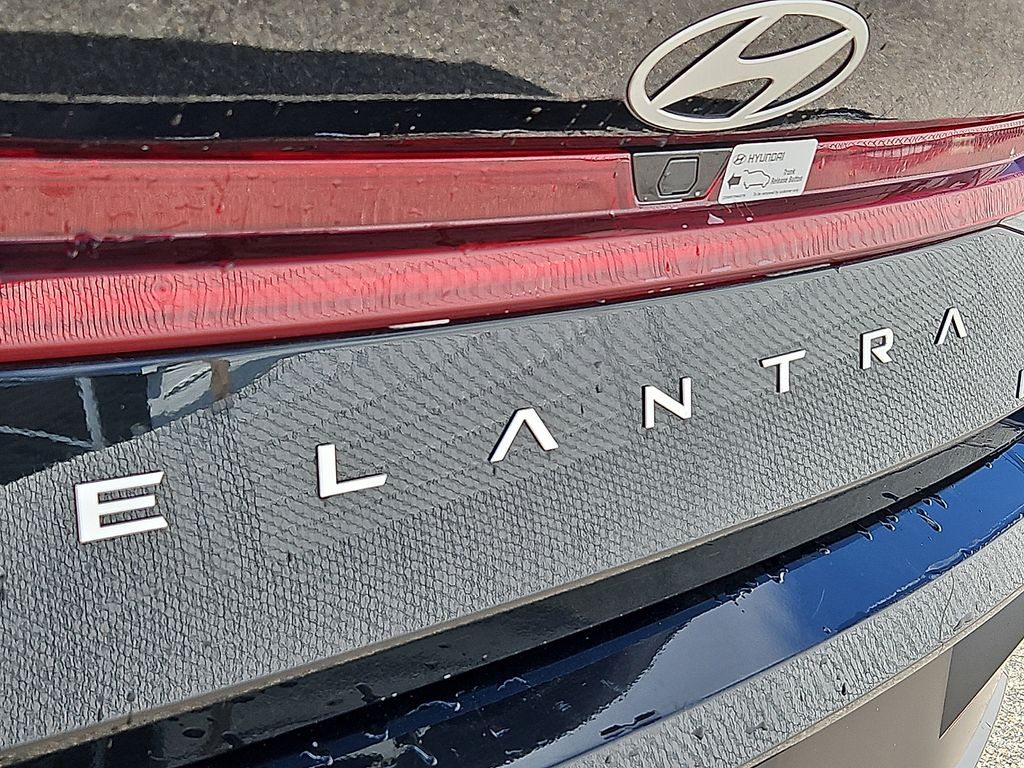 Thumbnail: 2025 Hyundai Elantra - 34
