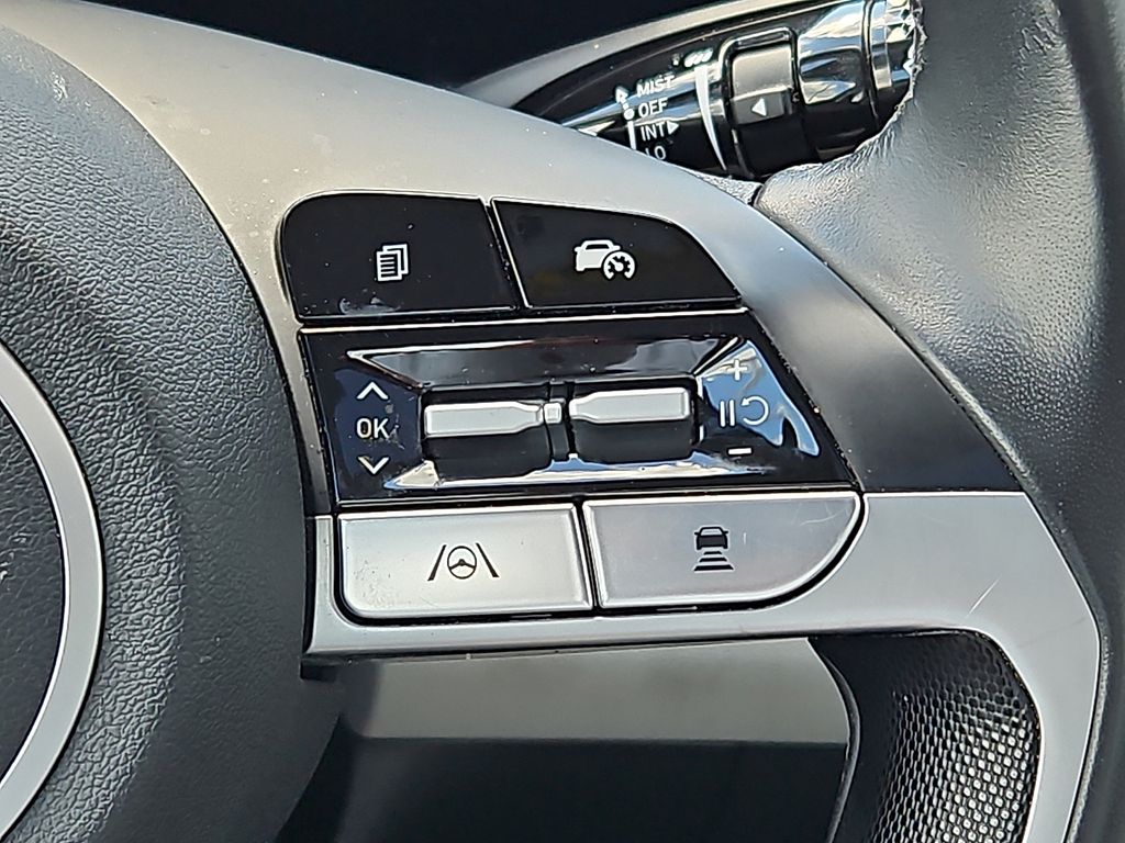 Thumbnail: 2025 Hyundai Elantra - 26