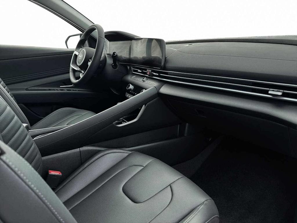 Thumbnail: 2026 Hyundai Elantra - 9