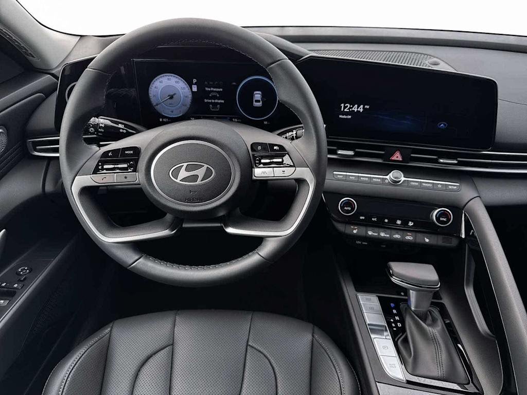 Thumbnail: 2026 Hyundai Elantra - 10