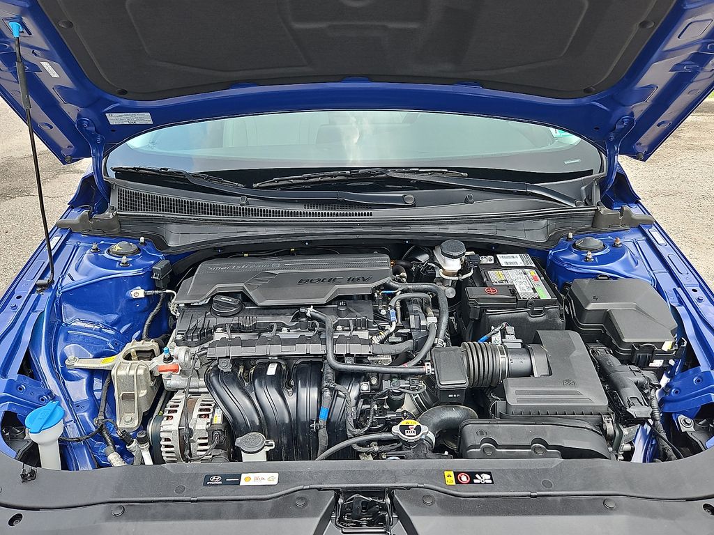 Thumbnail: 2024 Hyundai Elantra - 7
