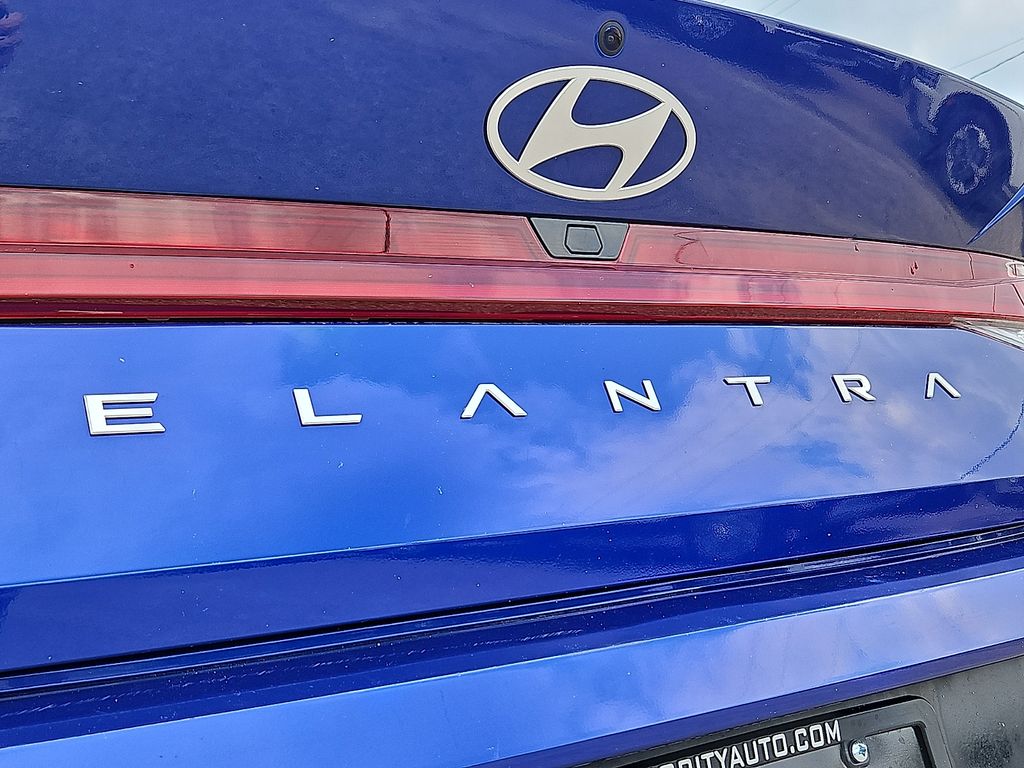 Thumbnail: 2024 Hyundai Elantra - 33